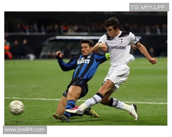 英超激情四溢波尔图5-1莱比锡帽子戏法引爆全场精彩瞬间回顾