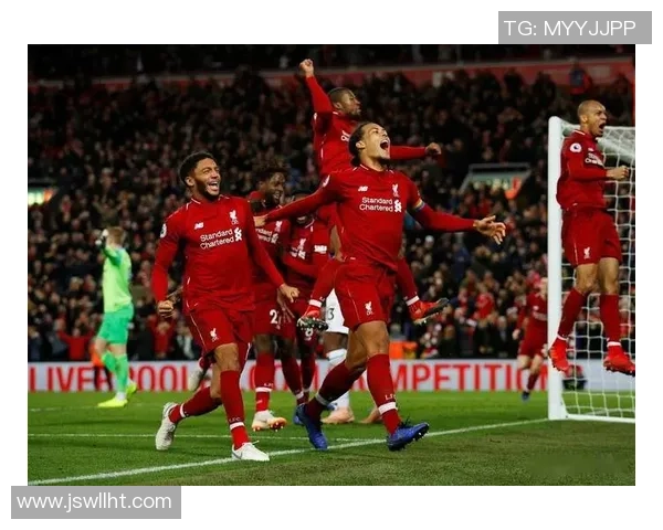 足总杯精彩对决尤文图斯大胜曼联引发全场狂欢