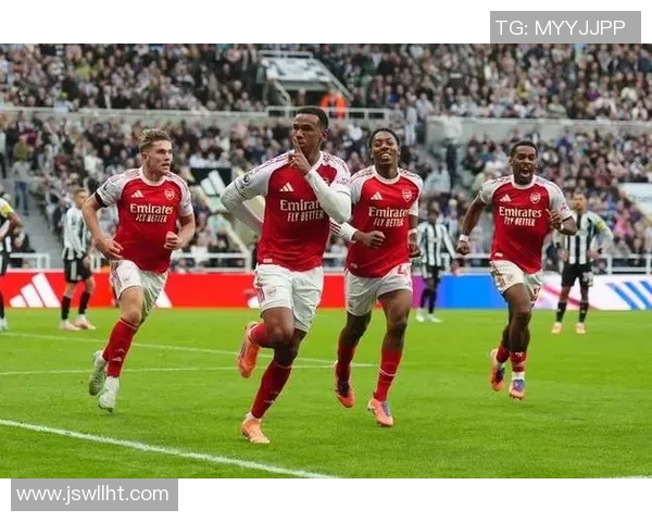 阿森纳大胜AC米兰3-0震惊世界杯历史冷门瞬间引发全场狂欢