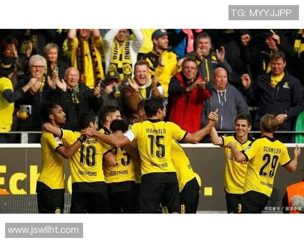 国王杯曼联大胜多特蒙德点球大战引发争议全场沸腾