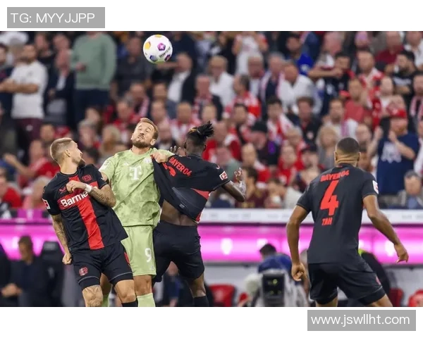 欧联杯激战拜仁逆转里昂点球争议引发全场热议